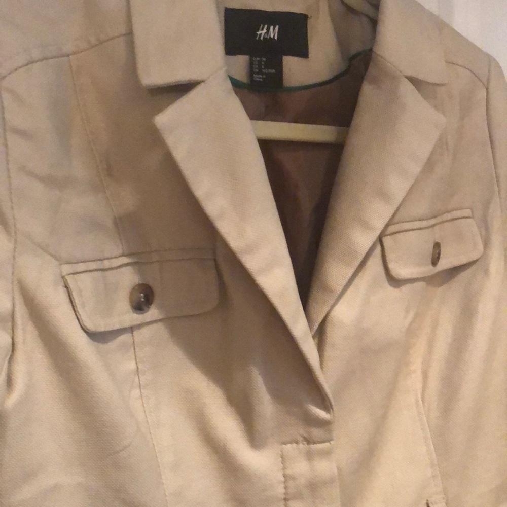 Beige jacket - Picture 3 of 4